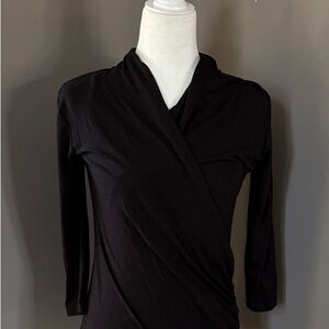 Vince Camuto Black Top Size Small
